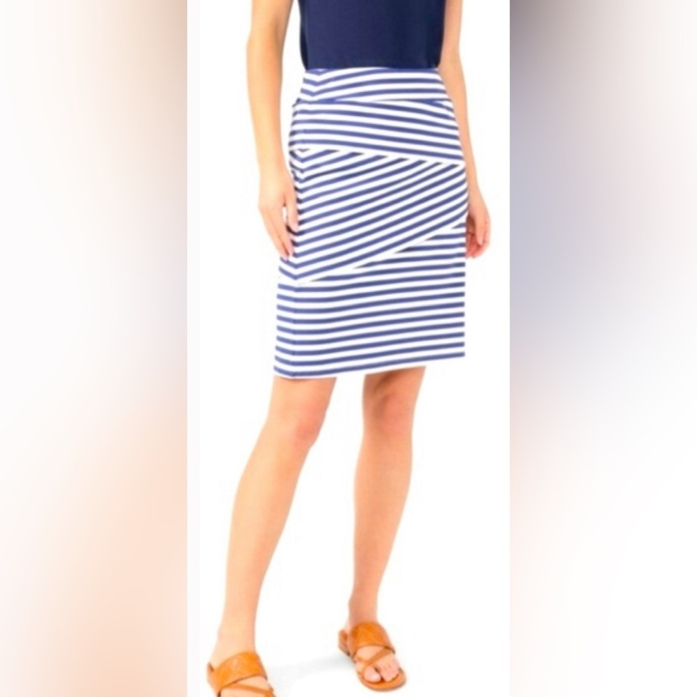 J. McLaughlin Blue and White Striped Skirt Women’s Size Small